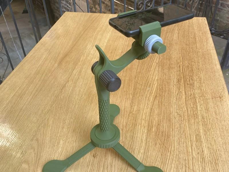 Ayarlanabilir Profesyonel Telefon Tripodu ve Masaüstü Sabitleyici Stand | Craftelle 3D Kurabiye Kalıbı