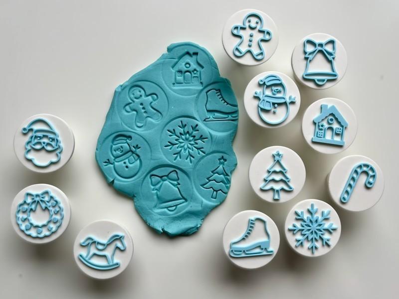 11 Parça Yılbaşı Temalı Özel Tasarım Kurabiye ve Oyun Hamuru Kalıp Seti | Craftelle 3D Kurabiye Kalıbı