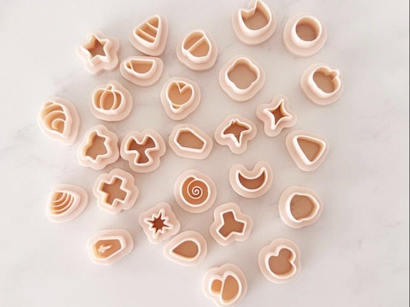 Mikro Figürlü Özel Tasarım Polimer Kil ve Kurabiye Kalıp Seti, 29 Parça, 1 cm Boyutunda  | Craftelle 3D Kurabiye Kalıbı