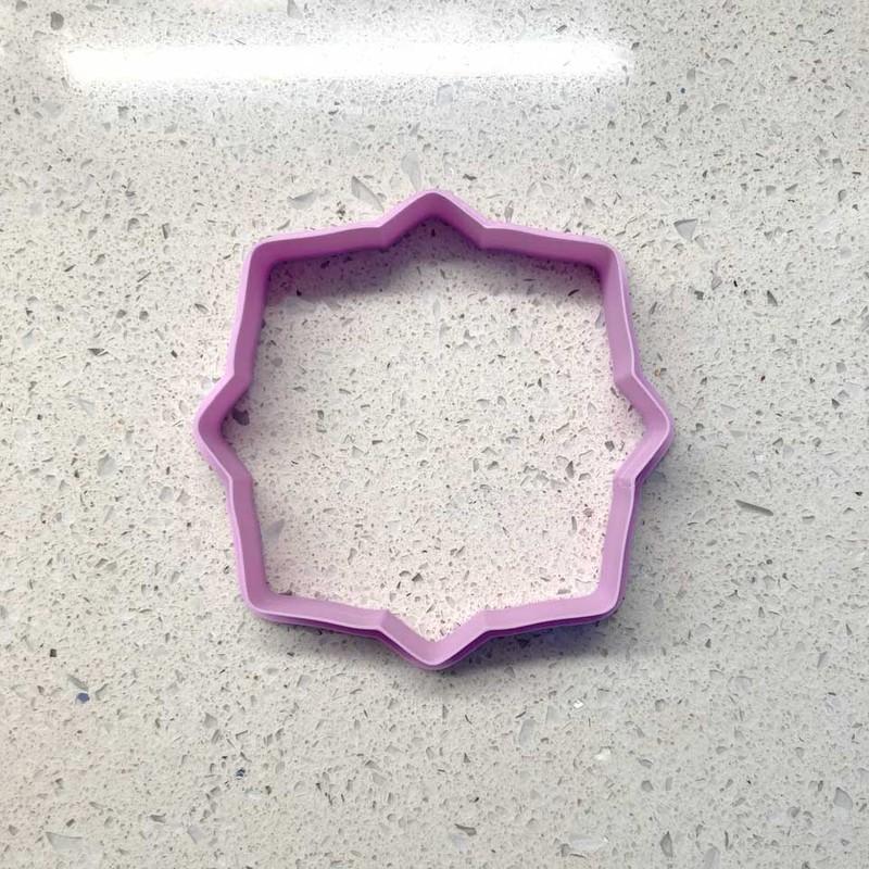 Geometrik Mandala Desenli Çok Amaçlı Kalıp: Seramik, Polimer Kil, Oyun Hamuru ve Kurabiye Kesici Görsel 3