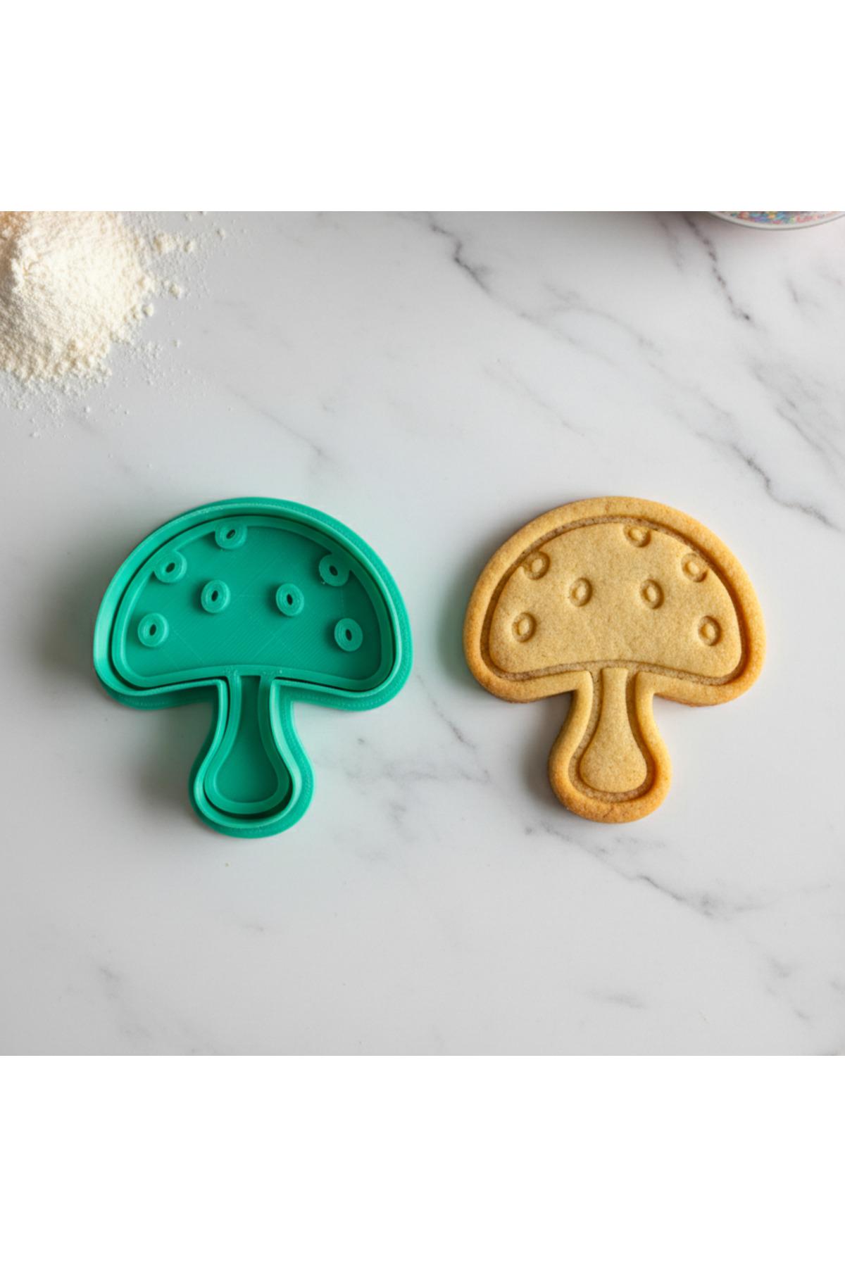 Mantarlı Kurabiye Kalıbı, Yeşil, Plastik, Sevimli Benekli Tasarım, Mutfak Pişirme Aksesuarı | Craftelle 3D Kurabiye Kalıbı