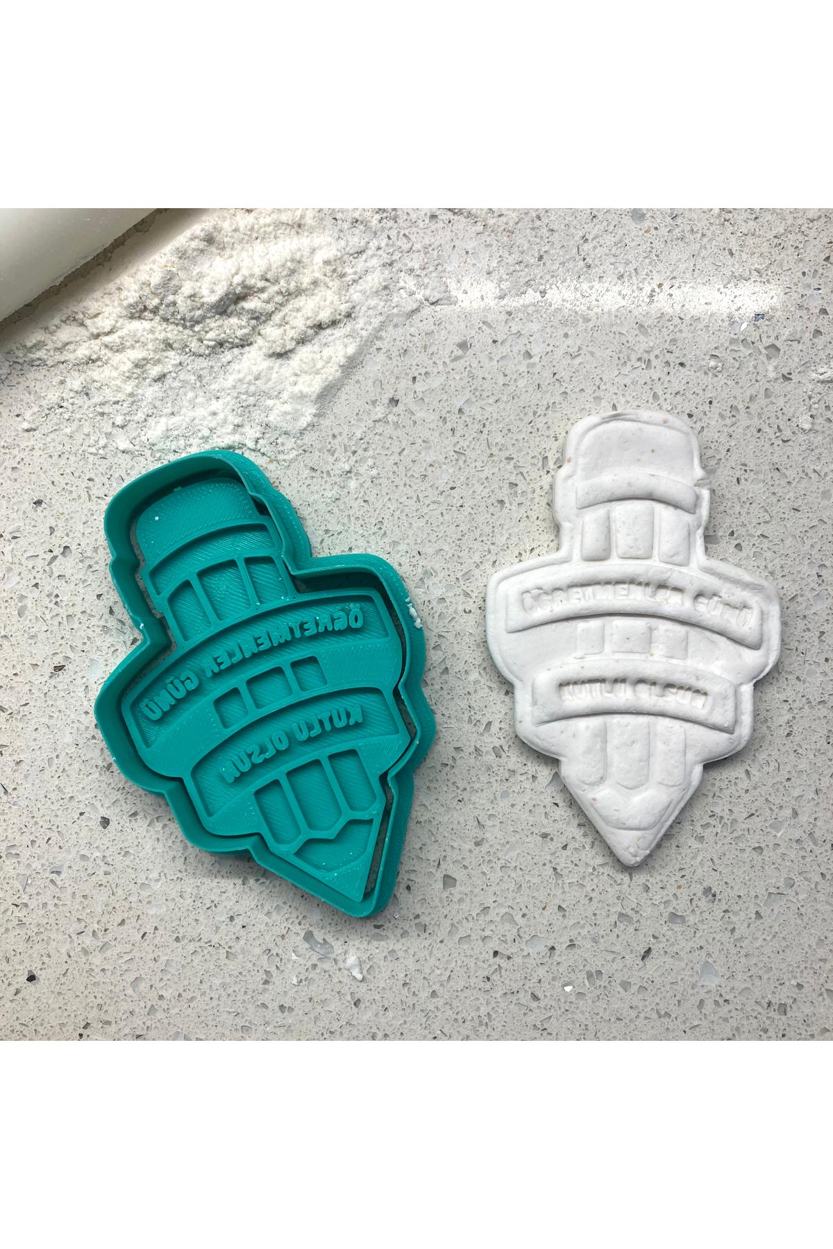 24 Kasım Öğretmenler Günü Kurabiye Kalıbı | Mesajlı ve Yazılı Hamur Damgası | Öğretmene Hediye | Craftelle 3D Kurabiye Kalıbı