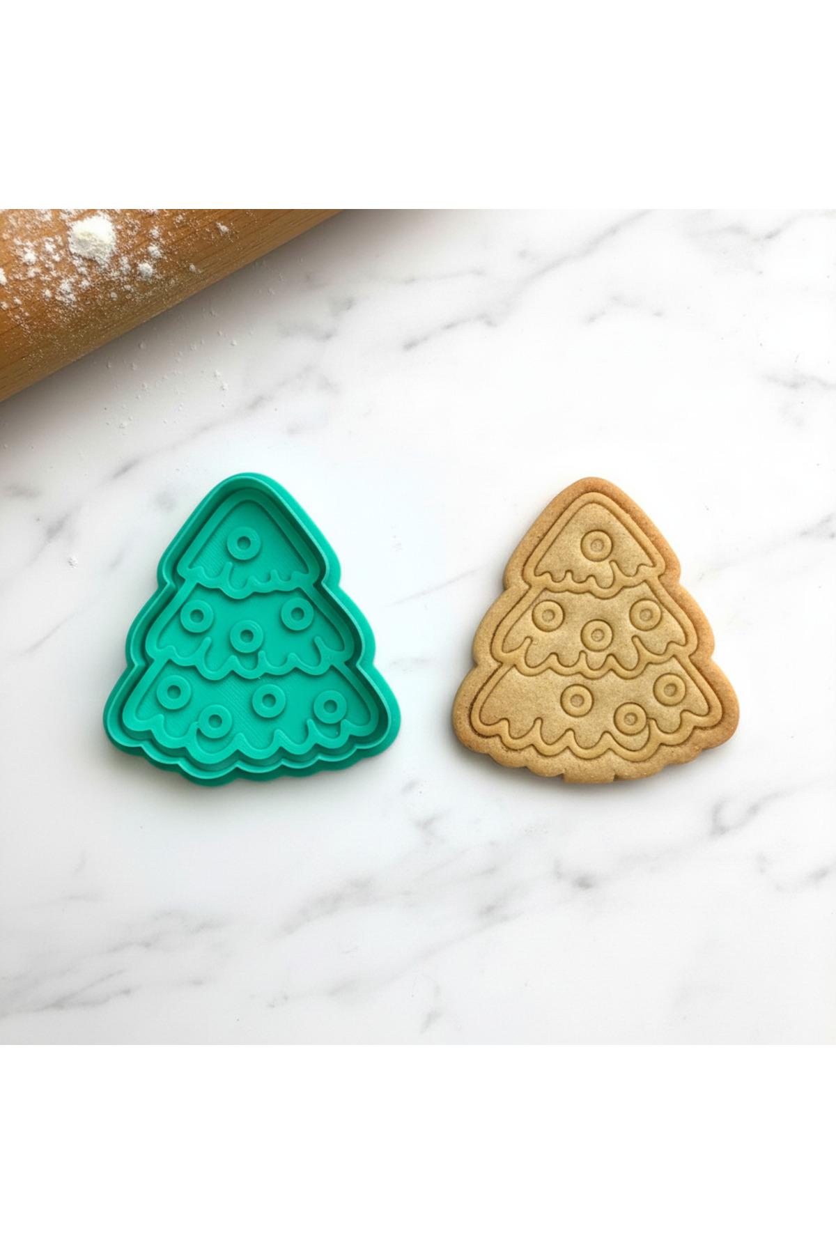 Eğlenceli Yılbaşı Ağacı Kurabiye Kalıbı | Çocuklar İçin İdeal | Desenli Hamur Damgası | Craftelle 3D Kurabiye Kalıbı