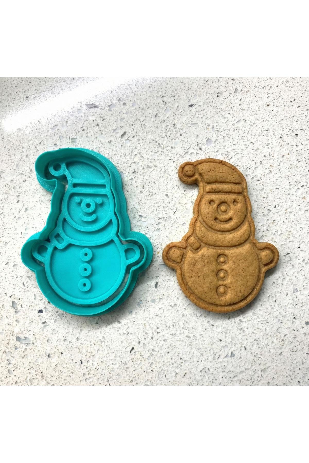 Atkılı Kardan Adam Kurabiye Kalıbı ve Damga Seti | Kış ve Yılbaşı Temalı | Şeker Hamuru | Craftelle 3D Kurabiye Kalıbı