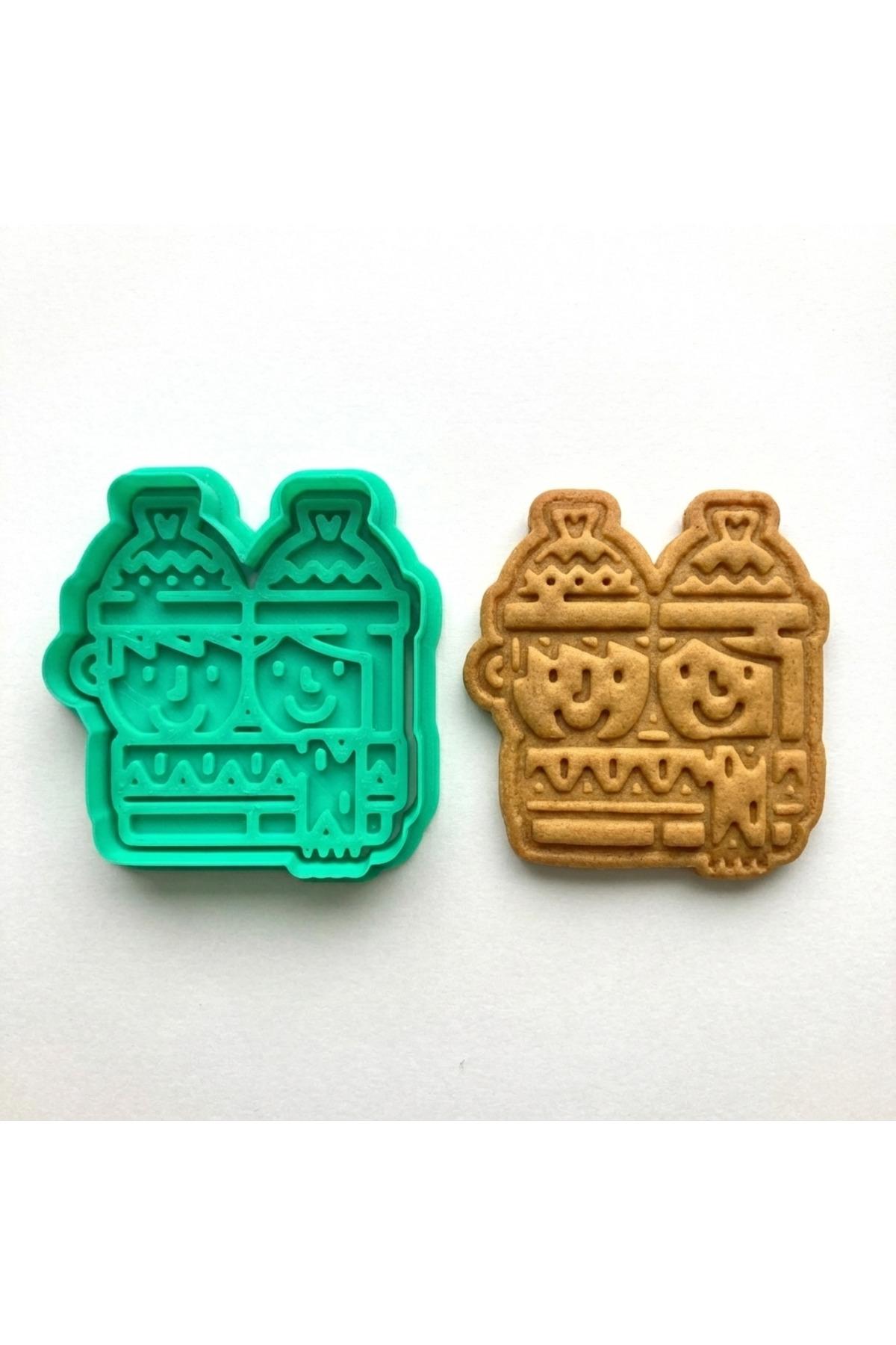 Kışlık Bereli Çocuklar Kurabiye Kalıbı ve Damga Seti | Kız ve Erkek Kardeş Figürü | Yılbaşı Temalı | Craftelle 3D Kurabiye Kalıbı