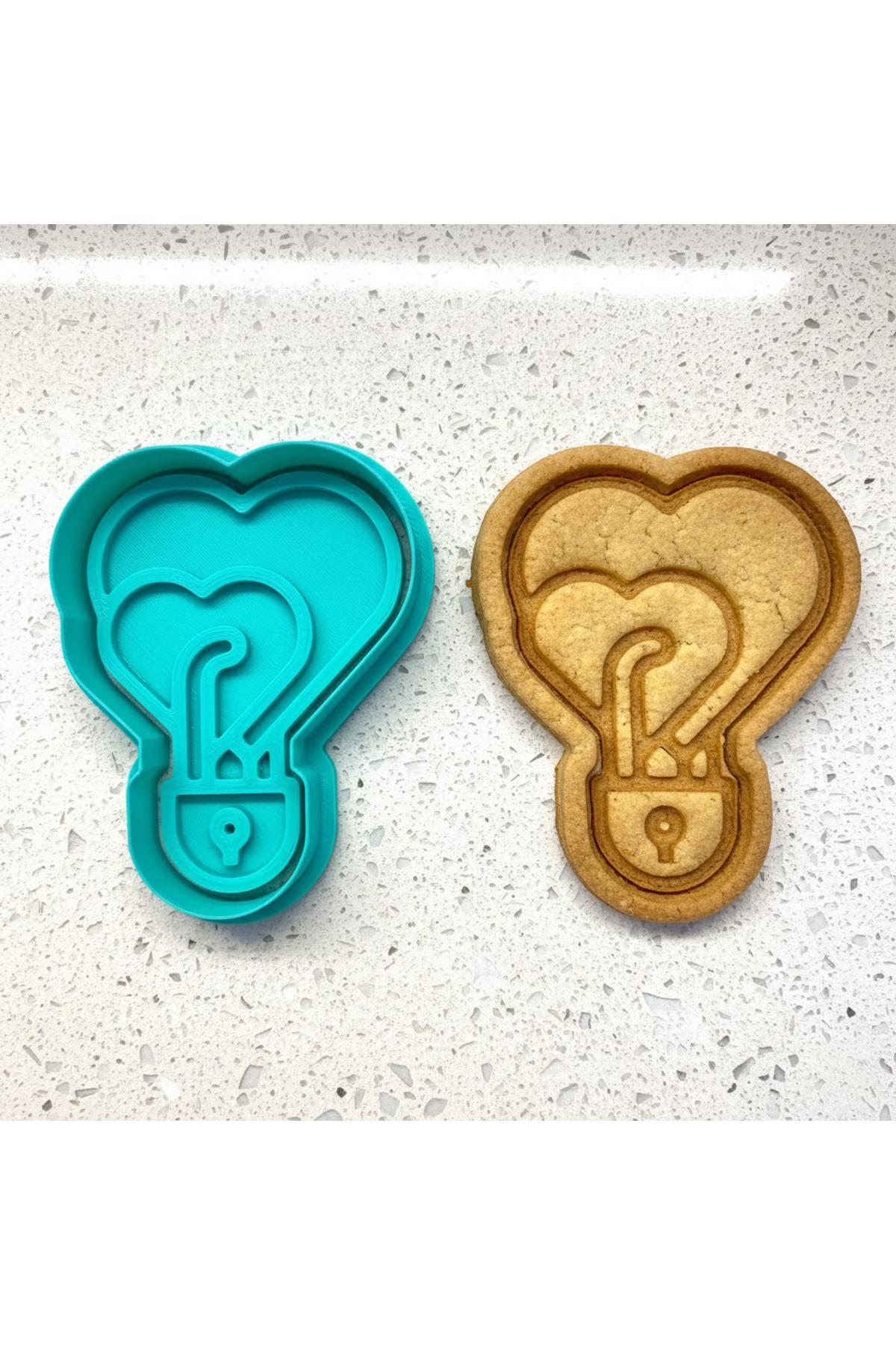 Kalbimin Kilidi Figürü Kurabiye Kalıbı | İkili Kalp Detaylı Damga | Kil, Şeker Hamuru Şekillendirici | Craftelle 3D Kurabiye Kalıbı
