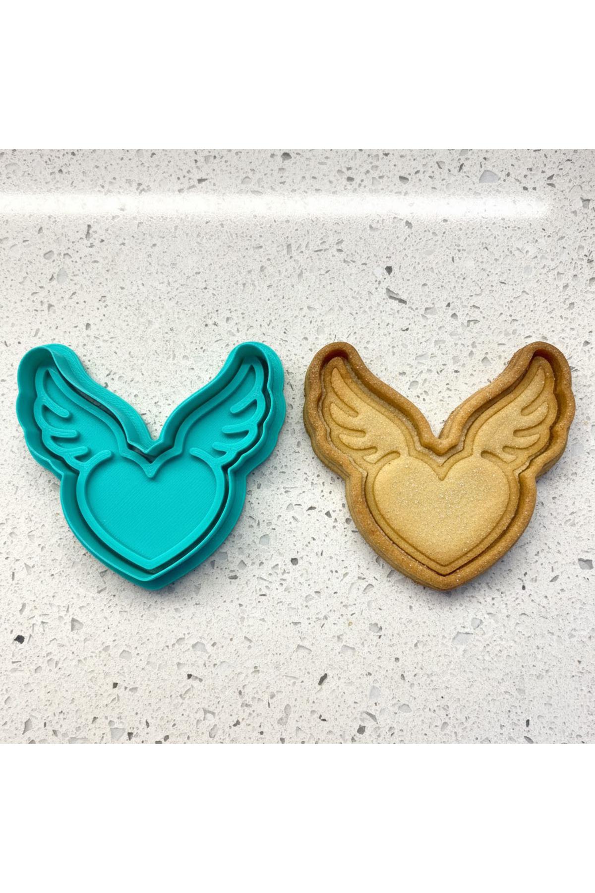 Kanatlı Kalp Kurabiye Kalıbı ve Damga Seti | Melek Kanadı Tasarımı | Sevgililer Günü ve Nişan | Craftelle 3D Kurabiye Kalıbı