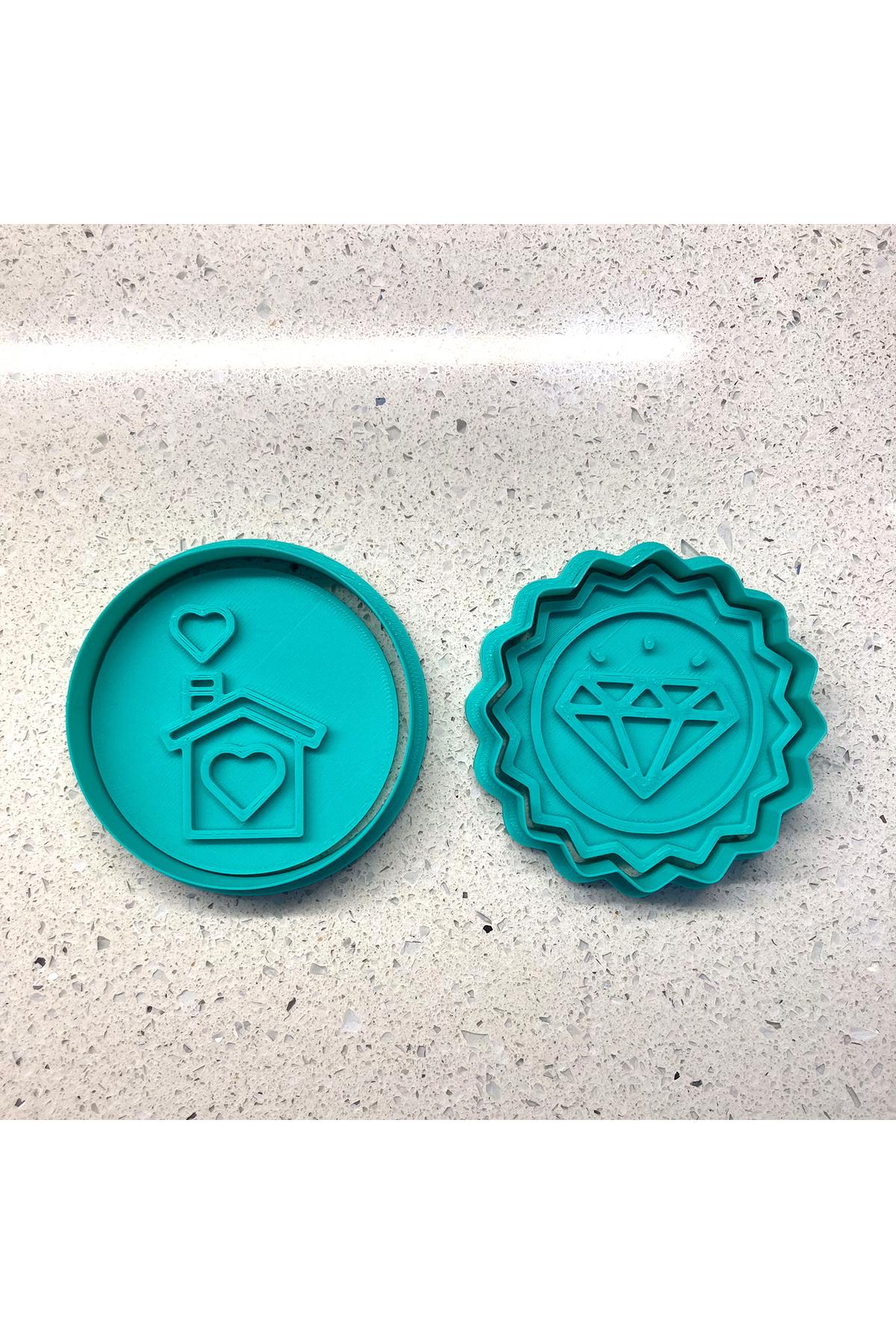 Mutlu Yuva ve Elmas 2 Parça Set | Kurabiye Kalıbı ve Damga | Şeker Hamuru ve Pasta Süsleme | Craftelle 3D Kurabiye Kalıbı