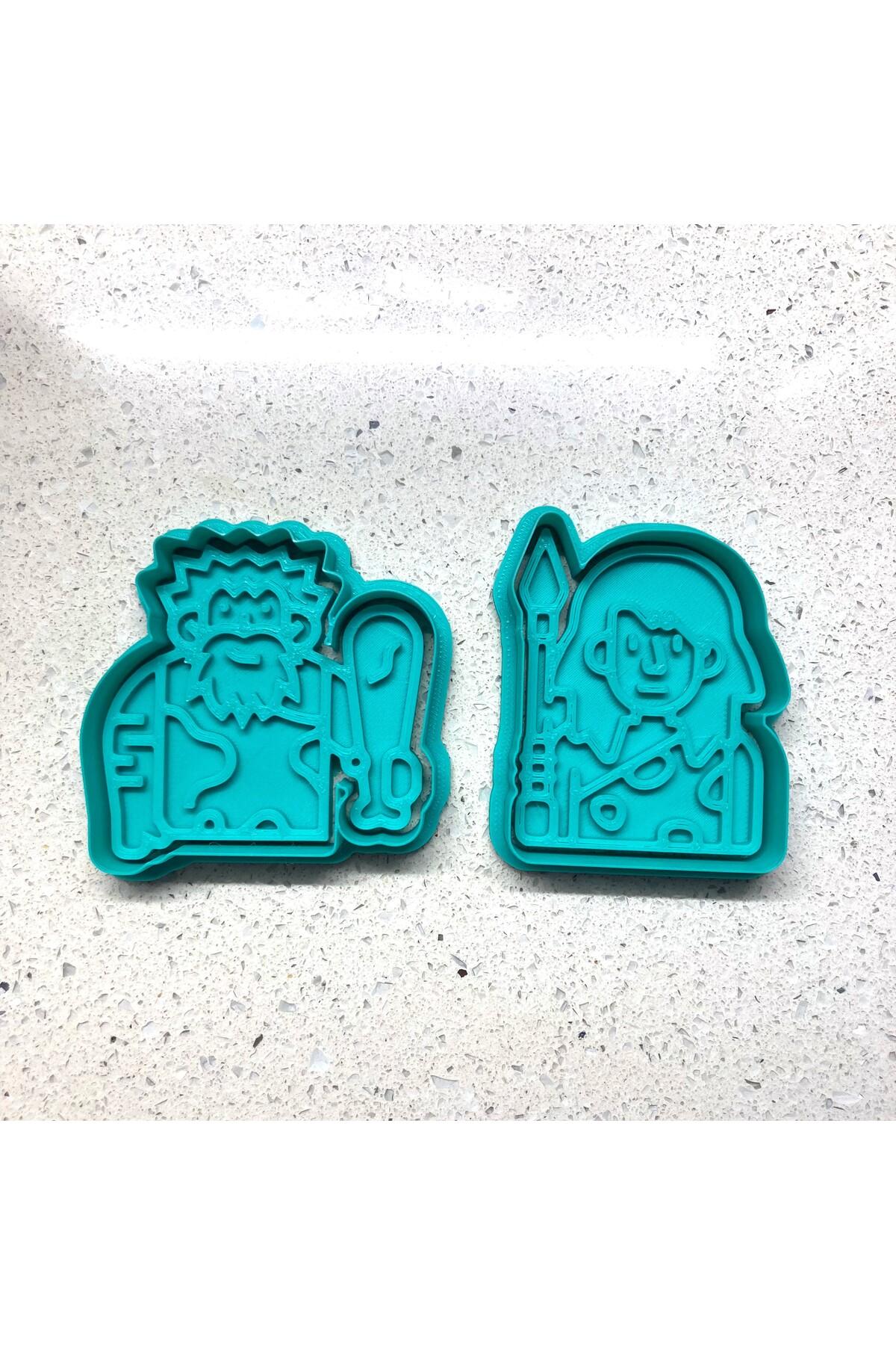 2'li Taş Devri Karakterleri Kurabiye Kalıbı Seti | Sopalı Mağara Adamı ve Mızraklı Kadın | Craftelle 3D Kurabiye Kalıbı