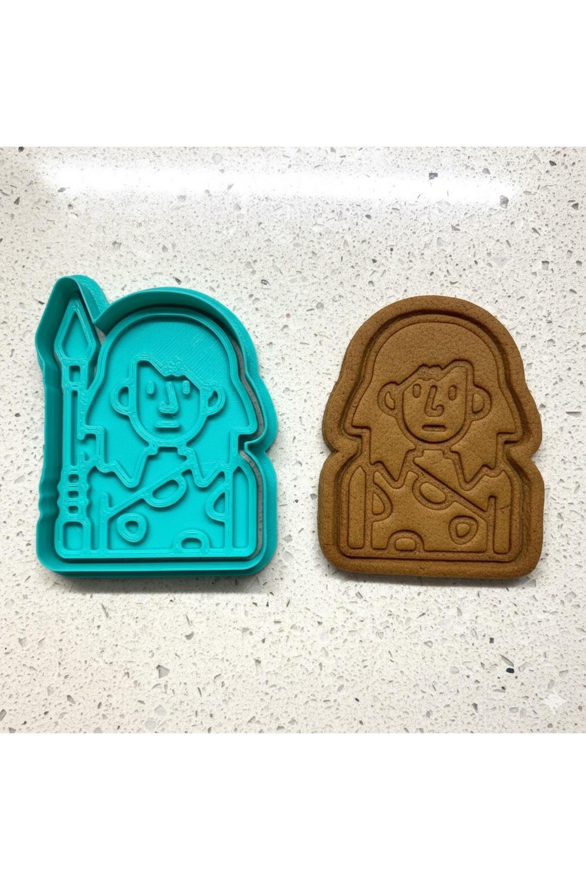 Mızraklı Mağara Kadını Kurabiye Kalıbı ve Damga Seti | Taş Devri | Kostüm Partisi ve Doğum Günü | Craftelle 3D Kurabiye Kalıbı